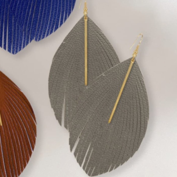 ✨NWT Large Fringe Leather Earrings ✨Hand Crafted ✨Artisan!✨ - Picture 5 of 7